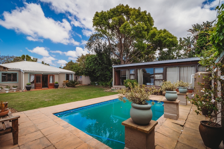 4 Bedroom Property for Sale in Fernridge Western Cape